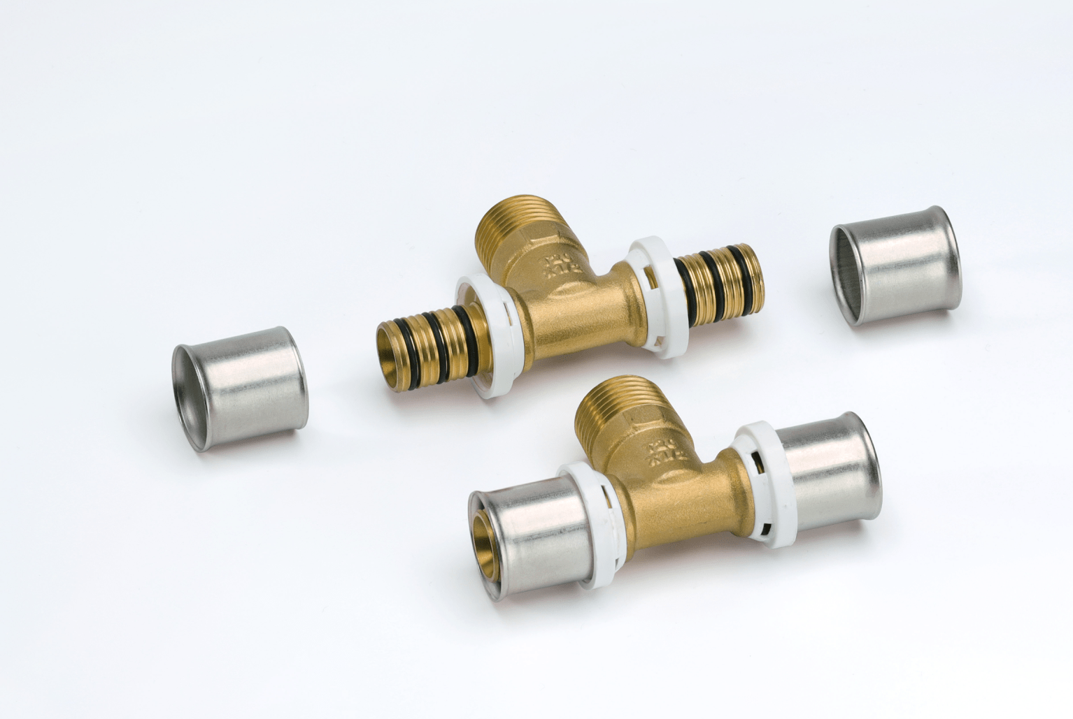 Тройник RIIFO Omni с наружной резьбой 16-1/2″НР-16, пресс, латунь